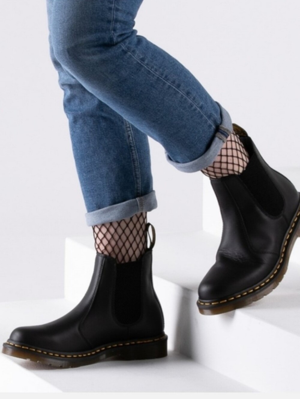 Dr. Marten 2976 Black Leather Chelsea Boot